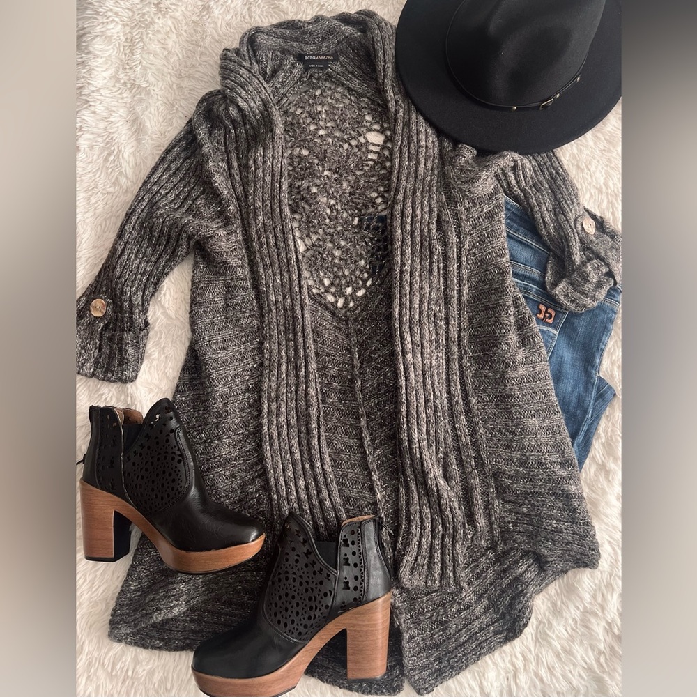 Vintage BCBG Knit duster long cardigan